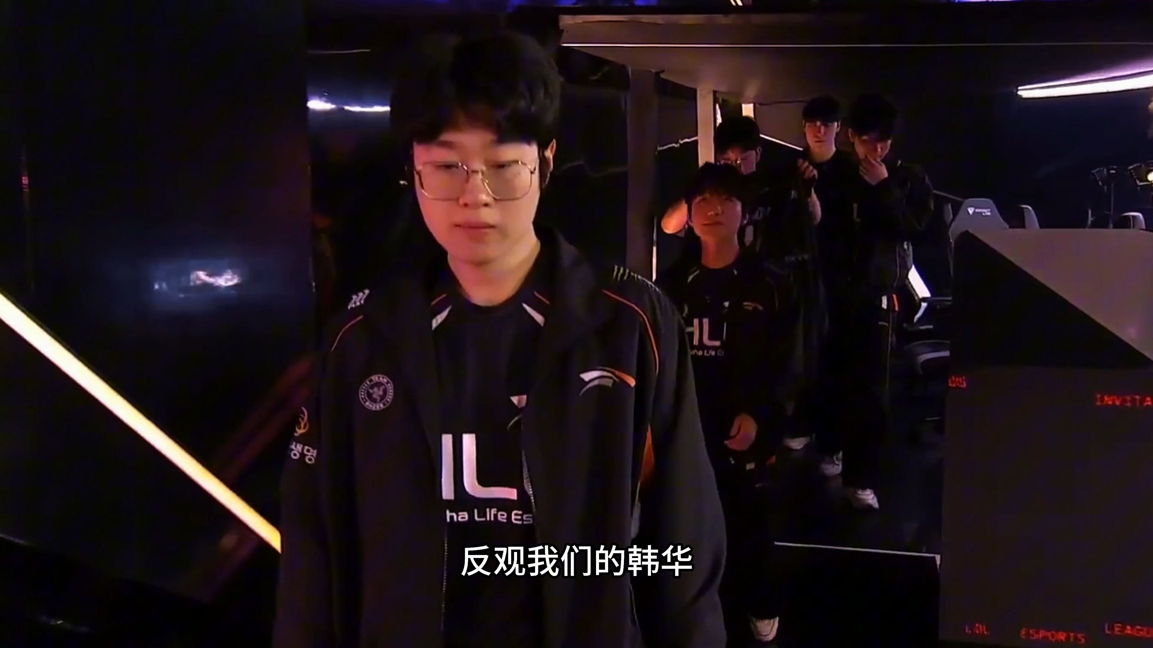 包含HLE轻取GEN,CoreJJ线上压制力十足焦点之战八强赛,成为赛场最大亮点的词条 包含HLE轻取GEN,CoreJJ线上压制力十足焦点之战八强赛,成为赛场最大亮点的词条