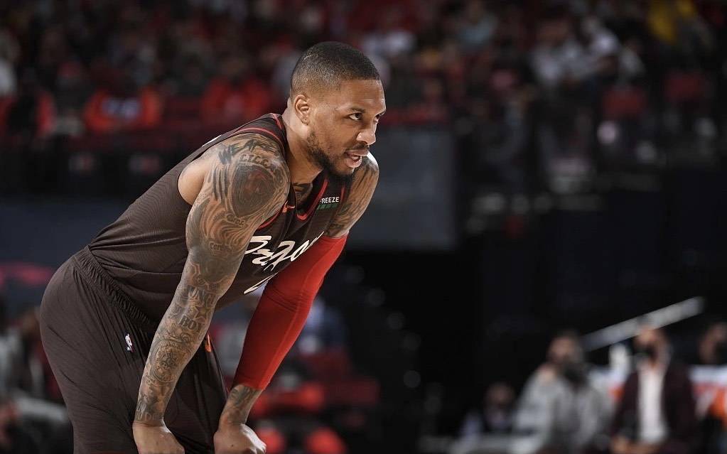 开云体育登录-关于希腊男篮逆转凯尔特人，萨姆·米切尔打破历史纪录的信息