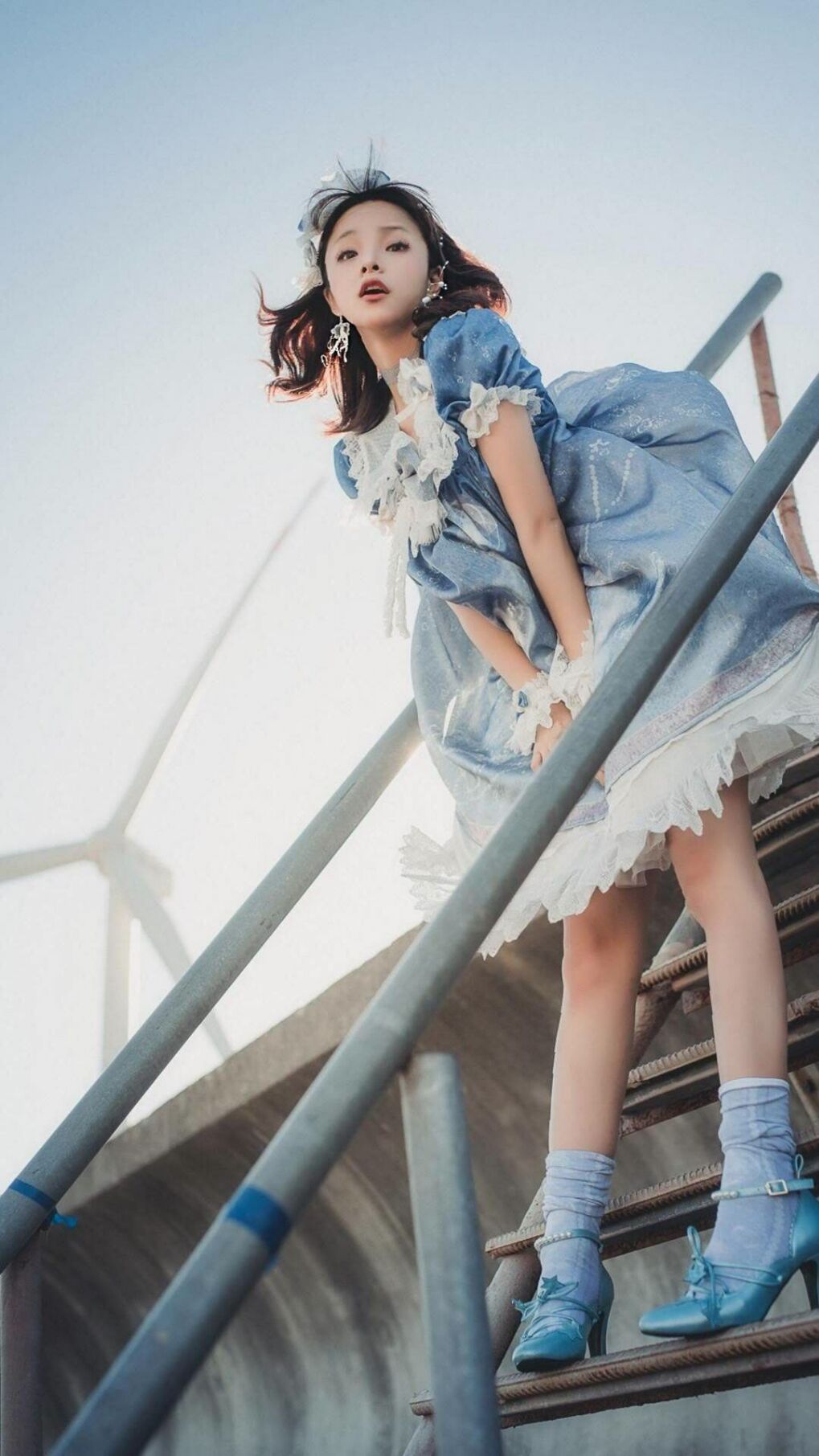 开云体育官网-从质疑到加冕！本泽马逆境重生铸就经典，阿尔及利亚奏响团队足球狂想曲