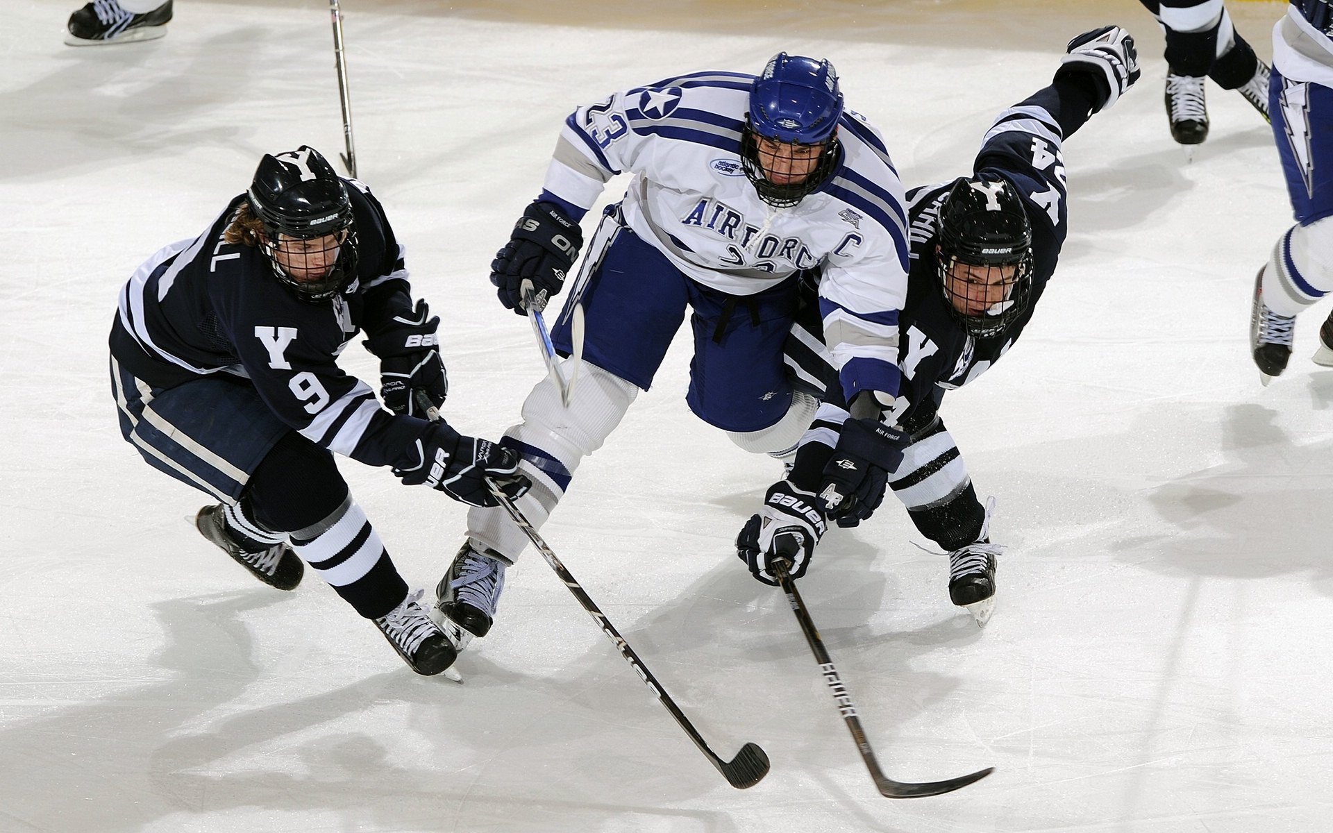 末节之王再现！德罗赞一剑封喉，雷霆三少发威绝杀老鹰！