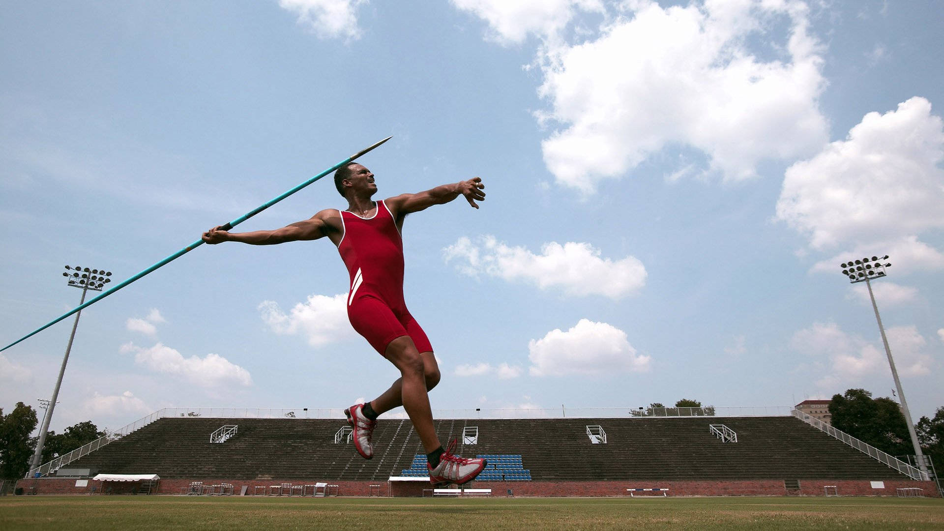 开云体育下载-逆转之夜，从基多高原到伦敦雨夜，足球世界总是相信奇迹